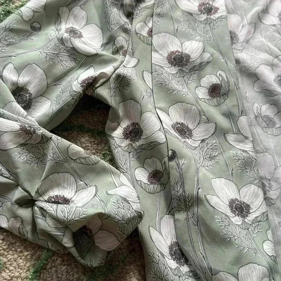 Mod Cloth lightweight Sage and floral poppy open cardigan/blazer XS - Picture 3 of 5